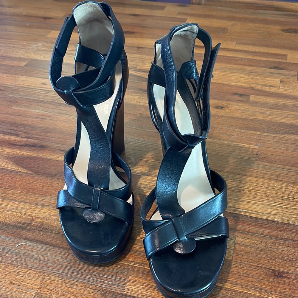 D&G Dolce‎ & Gabbana Black Leather Strappy Sandals Super Chunky Heels - 40.5 10 - Picture 2 of 16